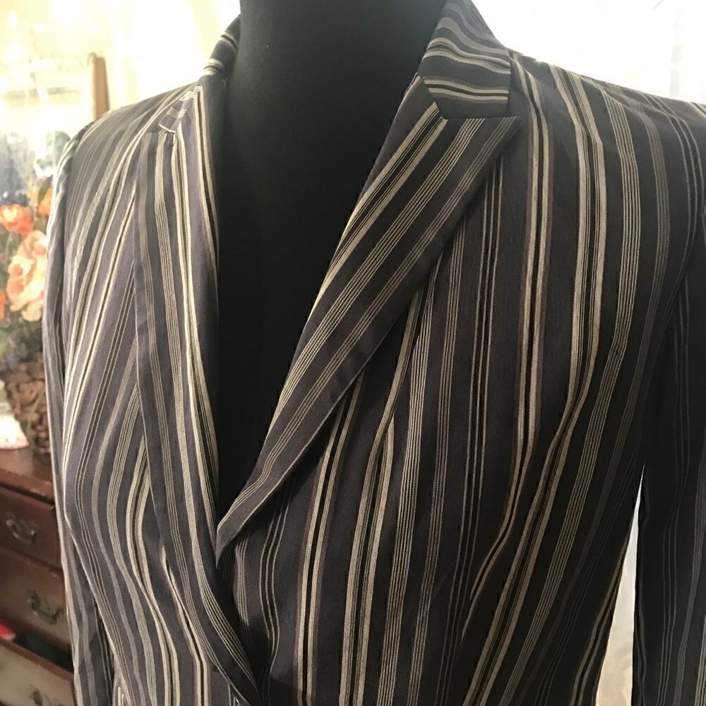 Calvin Klein Size 2 Stripped Jacket! - Picture 7 of 14